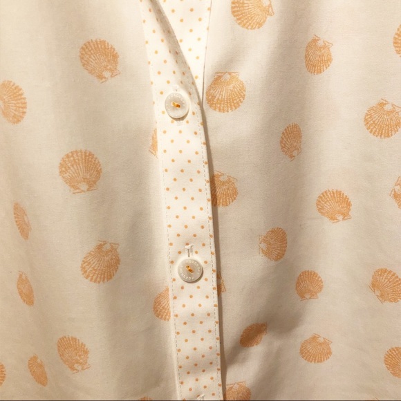 Foxcroft Seashell print non-iron shirt - Picture 4 of 7